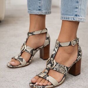 Marc Fisher Snakeskin Block Heel Sandals 8.5 NWT T-Strap Neutral Python
